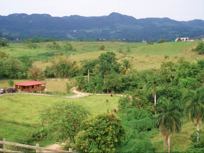 San Sebastian, Puerto Rico. Asistencia médica para turistas y viajeros en Latinoamérica. Medical assistance for tourists and travelers in Latin America.